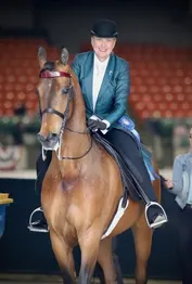 2228effcdc7d4bb1f60af389b2171786f2830f0baf35439202c312169cbe5461.jpg